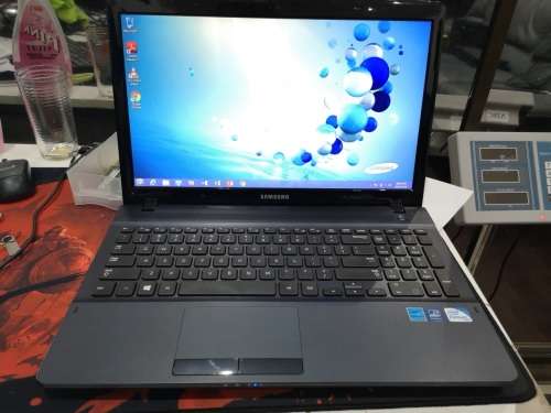 *EXCELLENT STARTER*SAMSUNG NP270*HD DISPLAY*4GB RAM*500GB HDD*DVD WRITER*GOOD BATTERY*